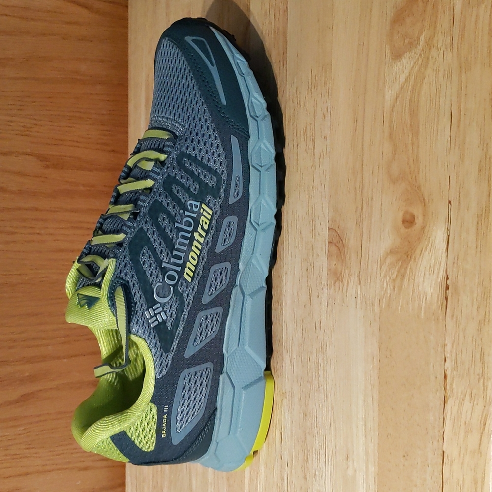 Columbia Bajada III, size 8.5, new in box